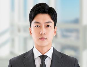 엄지손톱